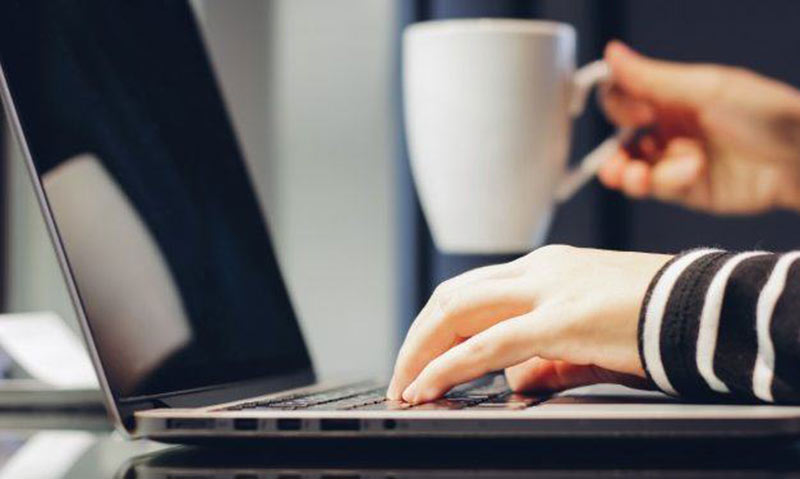Benefits of Live Web Chat